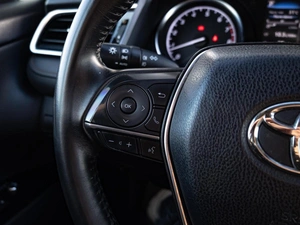 Седан Toyota Camry 2019 года, 2235000 рублей, Краснодар