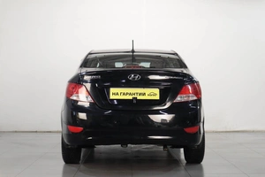 Седан Hyundai Solaris 2014 года, 639000 рублей, Челябинск