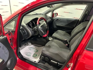 Хетчбэк Honda Jazz 2007 года, 570000 рублей, Красноярск