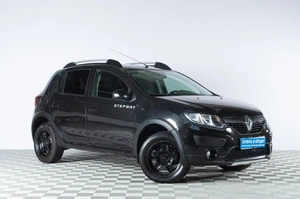 Хетчбэк Renault Sandero Stepway 2017 года, 989000 рублей, Челябинск