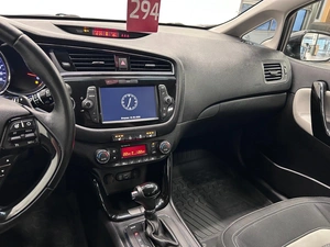Универсал Kia Ceed 2017 года, 1299000 рублей, Красноярск