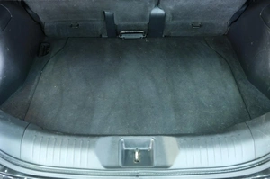Хетчбэк Nissan Tiida 2010 года, 679000 рублей, Омск
