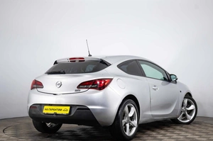 Хетчбэк Opel Astra GTC 2012 года, 779000 рублей, Пермь