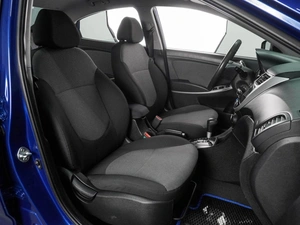Седан Hyundai Solaris 2013 года, 949000 рублей, Воронеж