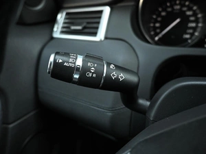 Внедорожник Land Rover Discovery Sport 2017 года, 2049000 рублей, Кирилловка
