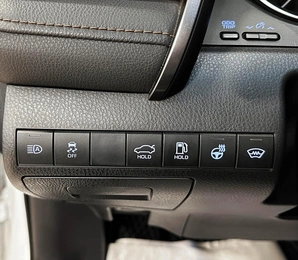 Седан Toyota Camry 2019 года, 2957000 рублей, Красноярск