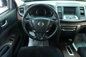 Седан Nissan Teana 2010 года, 1079000 рублей, Омск