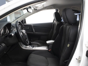 Седан Mazda 6 2011 года, 860000 рублей, Омск