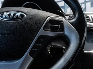 Хетчбэк Kia Rio 2016 года, 940000 рублей, Краснодар