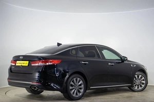 Седан Kia Optima 2017 года, 1899000 рублей, Оренбург