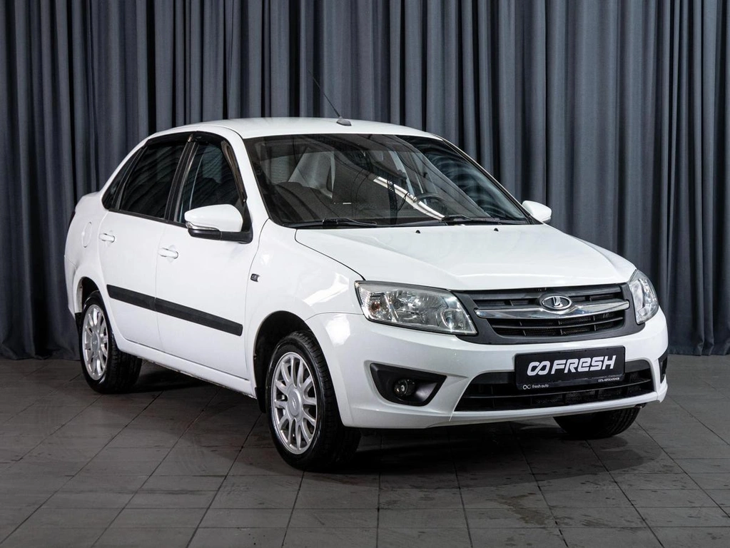 Седан ВАЗ (LADA) Granta 2016 года, 650000 рублей, Волгоград
