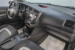 Хетчбэк Kia Ceed 2013 года, 1419000 рублей, Челябинск