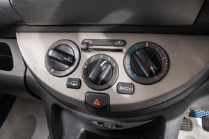 Хетчбэк Nissan Note 2005 года, 389000 рублей, Барнаул