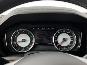 Внедорожник Volkswagen Touareg 2018 года, 4494900 рублей, Казань