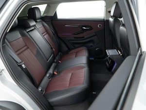 Внедорожник Land Rover Range Rover Evoque 2024 года, 5643055 рублей, Москва