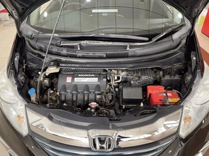 Минивэн Honda Freed 2014 года, 1085000 рублей, Красноярск