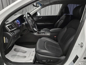 Седан Kia K5 2019 года, 1849000 рублей, Красноярск
