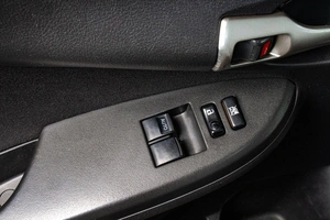 Седан Toyota Corolla 2012 года, 1029000 рублей, Сургут