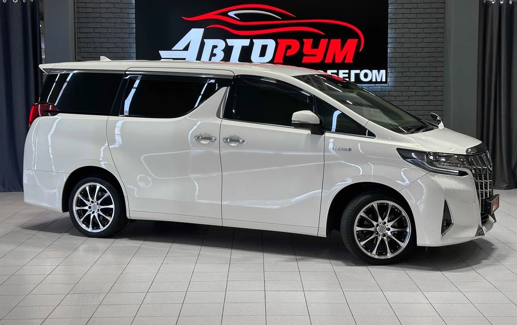Минивэн Toyota Alphard 2020 года, 4577000 рублей, Красноярск