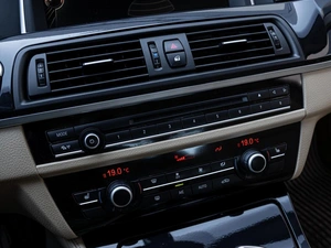 Седан BMW 5 серия 2013 года, 1965000 рублей, Краснодар