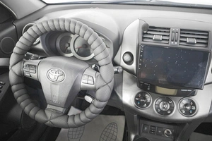 Внедорожник Toyota RAV4 2012 года, 1549000 рублей, Кемерово