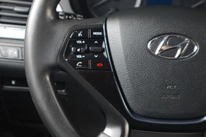 Седан Hyundai Sonata 2017 года, 1319000 рублей, Тюмень