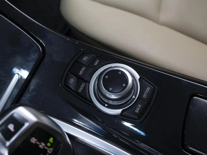 Седан BMW 5 серия 2010 года, 1615000 рублей, Омск