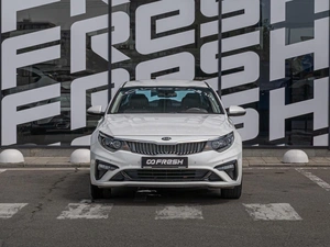 Седан Kia Optima 2019 года, 1921000 рублей, Краснодар
