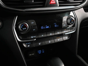 Внедорожник Hyundai Santa Fe 2018 года, 3349000 рублей, Аксай