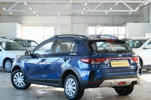 Хетчбэк Kia Rio X 2021 года, 1439000 рублей, Омск