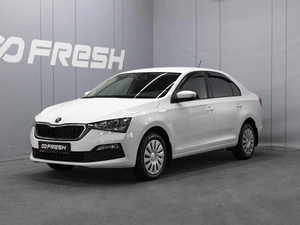 Лифтбек Skoda Rapid 2021 года, 1290000 рублей, Омск