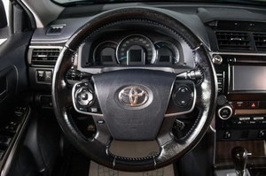 Седан Toyota Camry 2014 года, 1669000 рублей, Пермь