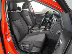 Хетчбэк Volkswagen Golf 2013 года, 1245000 рублей, Воронеж