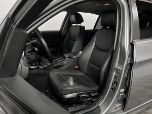 Седан BMW 3 серия 2010 года, 943100 рублей, Казань