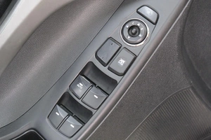 Седан Hyundai Avante 2011 года, 829000 рублей, Омск
