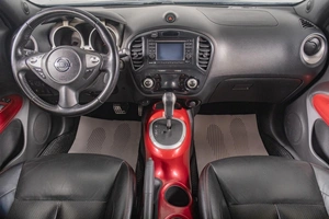 Внедорожник Nissan Juke 2011 года, 1099000 рублей, Томск