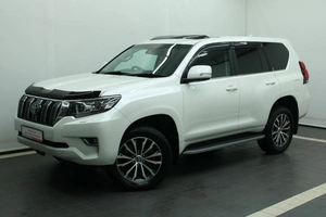 Внедорожник Toyota Land Cruiser Prado 2018 года, 4950000 рублей, Красноярск