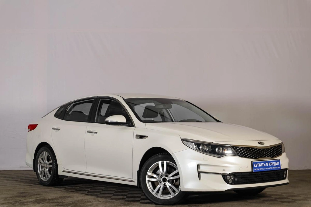Седан Kia Optima 2018 года, 2019000 рублей, Тюмень