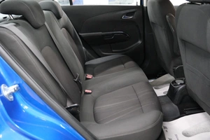 Седан Chevrolet Aveo 2012 года, 699000 рублей, Омск