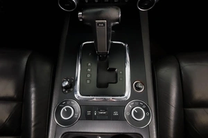 Внедорожник Volkswagen Touareg 2008 года, 1039000 рублей, Пермь