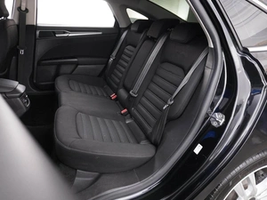 Седан Ford Mondeo 2019 года, 1699088 рублей, Москва