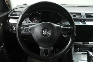 Седан Volkswagen Passat 2011 года, 1069000 рублей, Новокузнецк