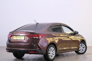 Седан Hyundai Solaris 2021 года, 1379000 рублей, Омск