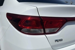Седан Kia Rio 2017 года, 1300000 рублей, Солонцы