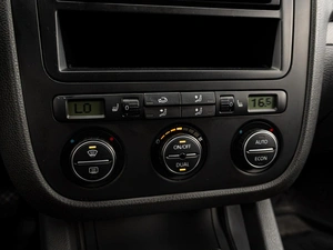 Хетчбэк Volkswagen Golf 2007 года, 779000 рублей, Краснодар