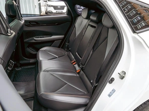 Лифтбек Changan UNI-V 2023 года, 2450000 рублей, Краснодар