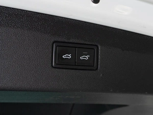 Внедорожник Volkswagen Tiguan 2017 года, 2349000 рублей, Тюмень