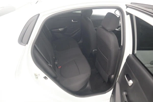 Седан Kia Rio 2014 года, 900000 рублей, Орёл