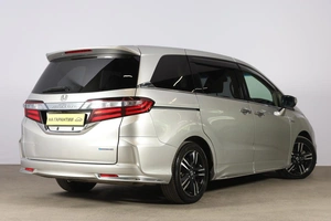 Минивэн Honda Odyssey 2016 года, 2059000 рублей, Новосибирск