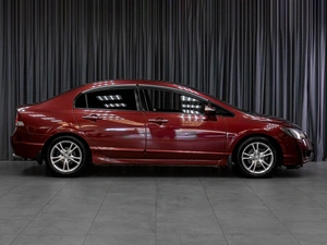Седан Honda Civic 2011 года, 919000 рублей, Тюмень